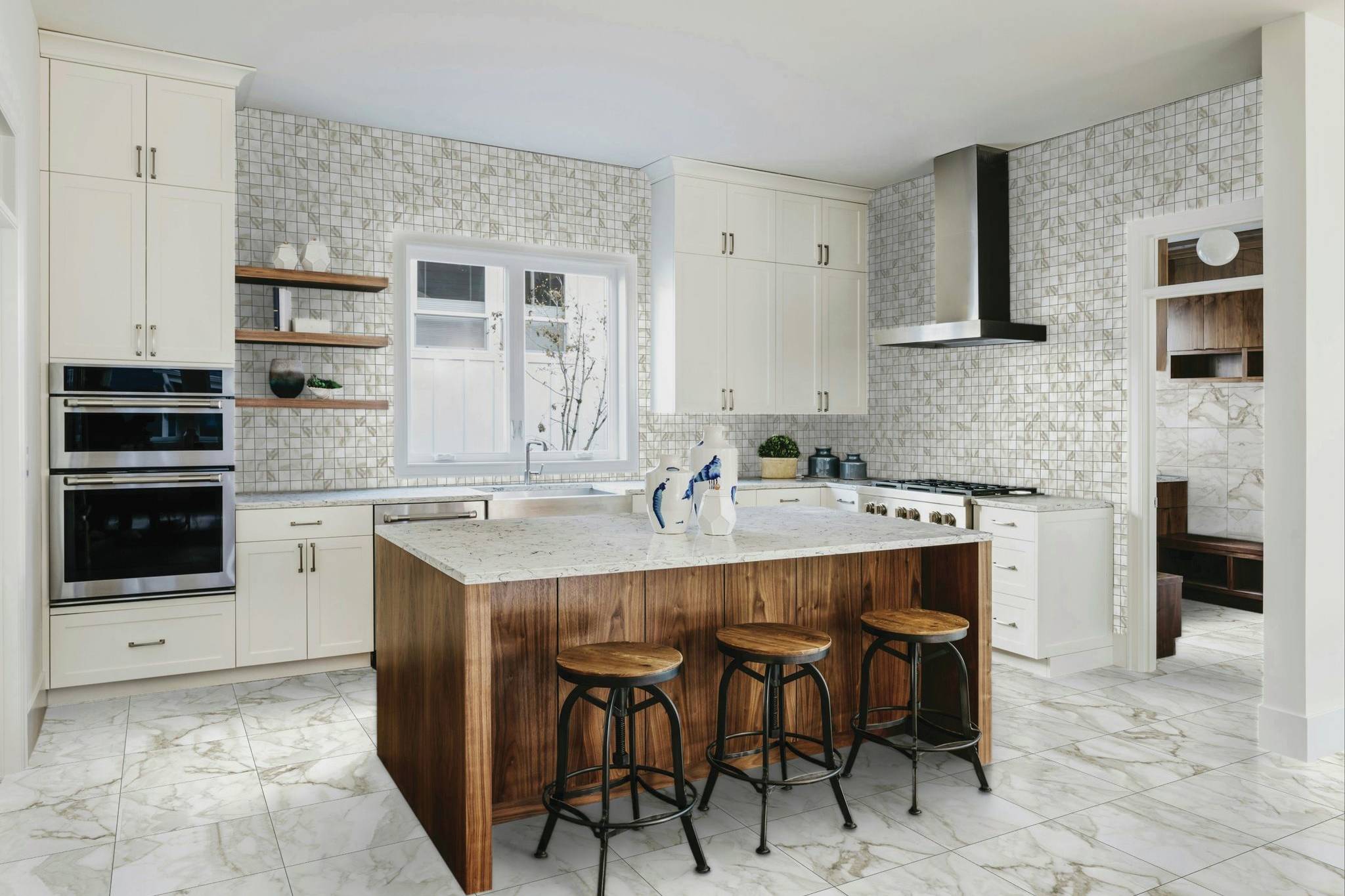 Florence Calacatta | Digital Tile Catalog | Carminart
